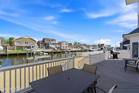 17 Lagoon Drive W Toms River NJ 08753
