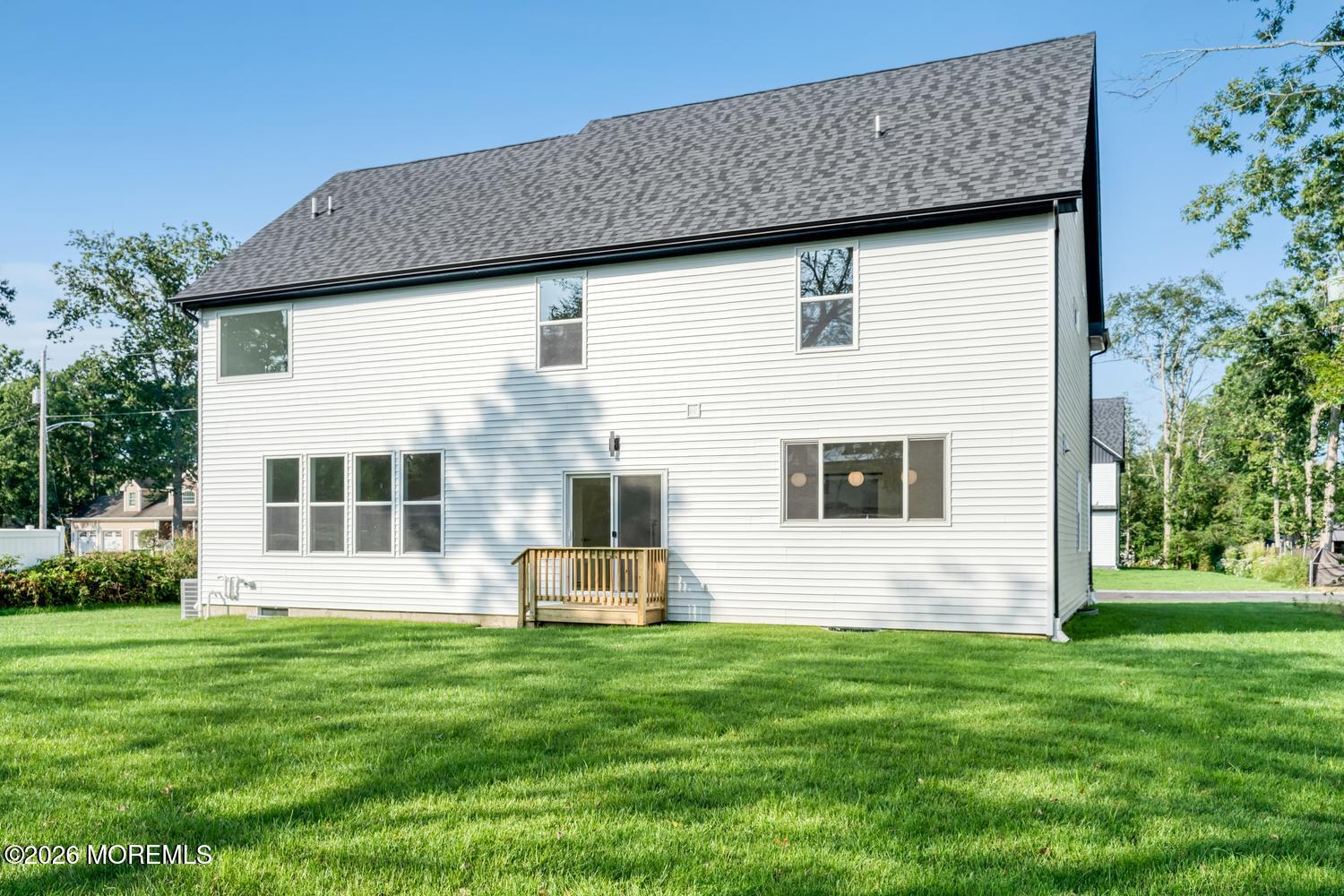 324 Arlington Avenue N Bayville NJ 08721