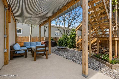 30 S 2nd Street Highlands NJ 07732