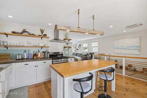 30 S 2nd Street Highlands NJ 07732