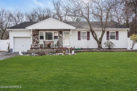619 Clairmore Avenue Lanoka Harbor NJ 08734