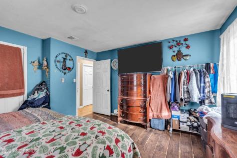 619 Clairmore Avenue Lanoka Harbor NJ 08734
