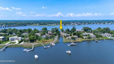 68 Gooseneck Point Road Oceanport NJ 07757