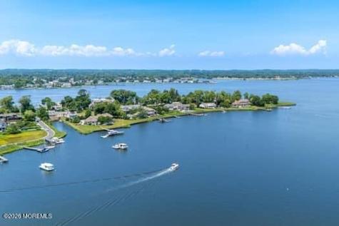 68 Gooseneck Point Road Oceanport NJ 07757