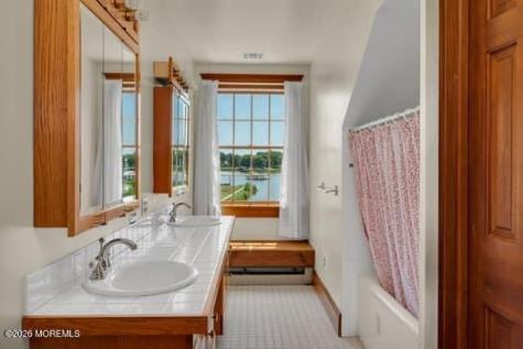 68 Gooseneck Point Road Oceanport NJ 07757