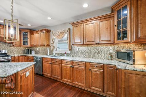 11 Exitir Street Toms River NJ 08757