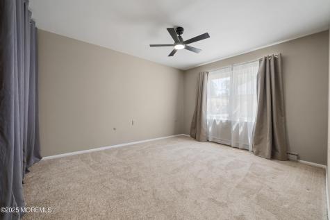 39 Cambridge Court Lakewood NJ 08701