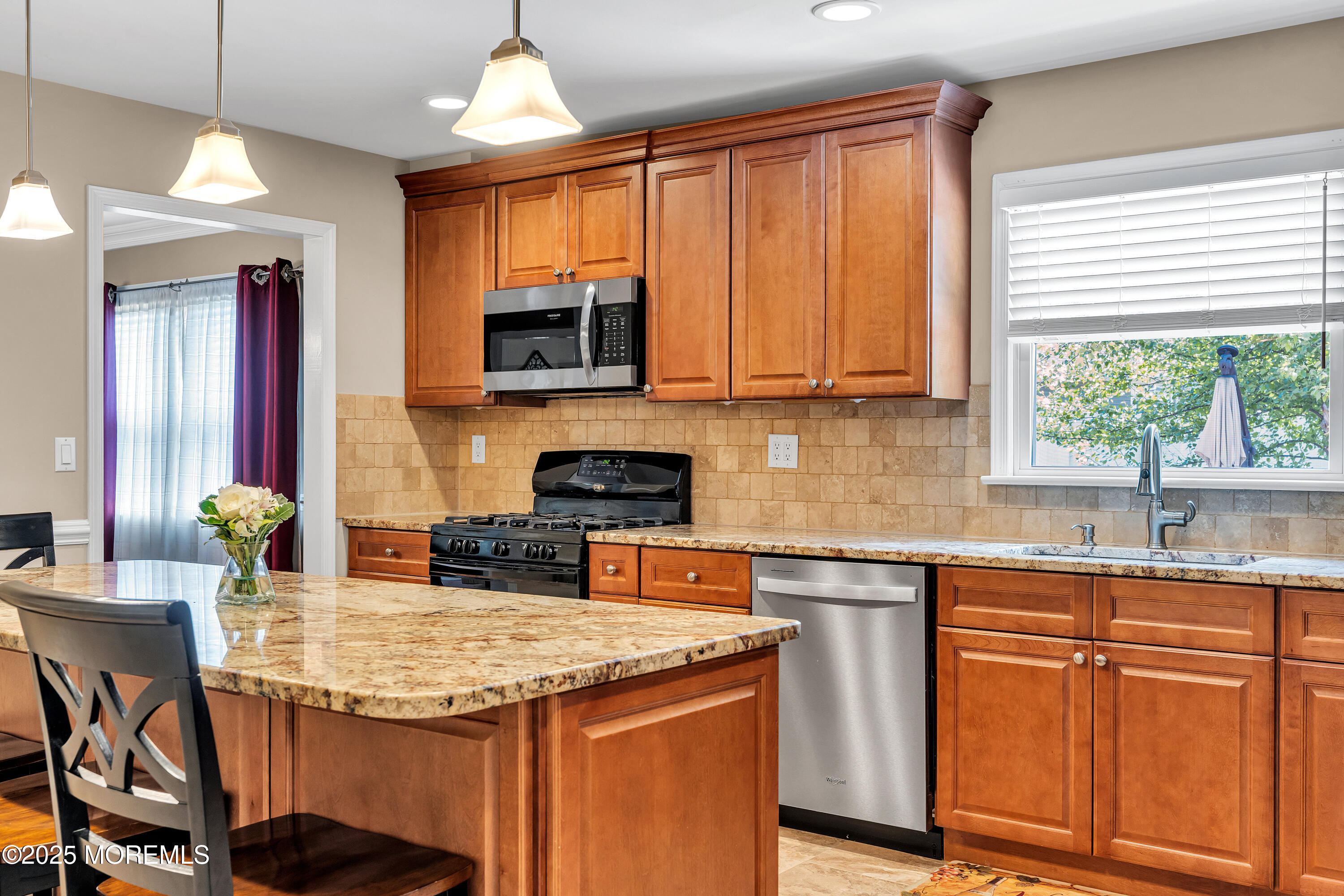 17 Acorn Drive Middletown NJ 07748