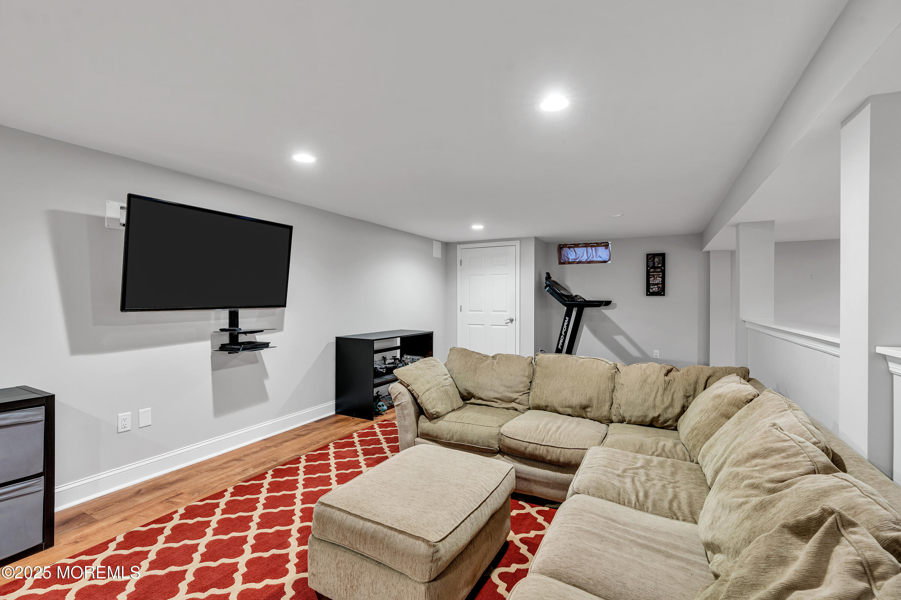17 Acorn Drive Middletown NJ 07748
