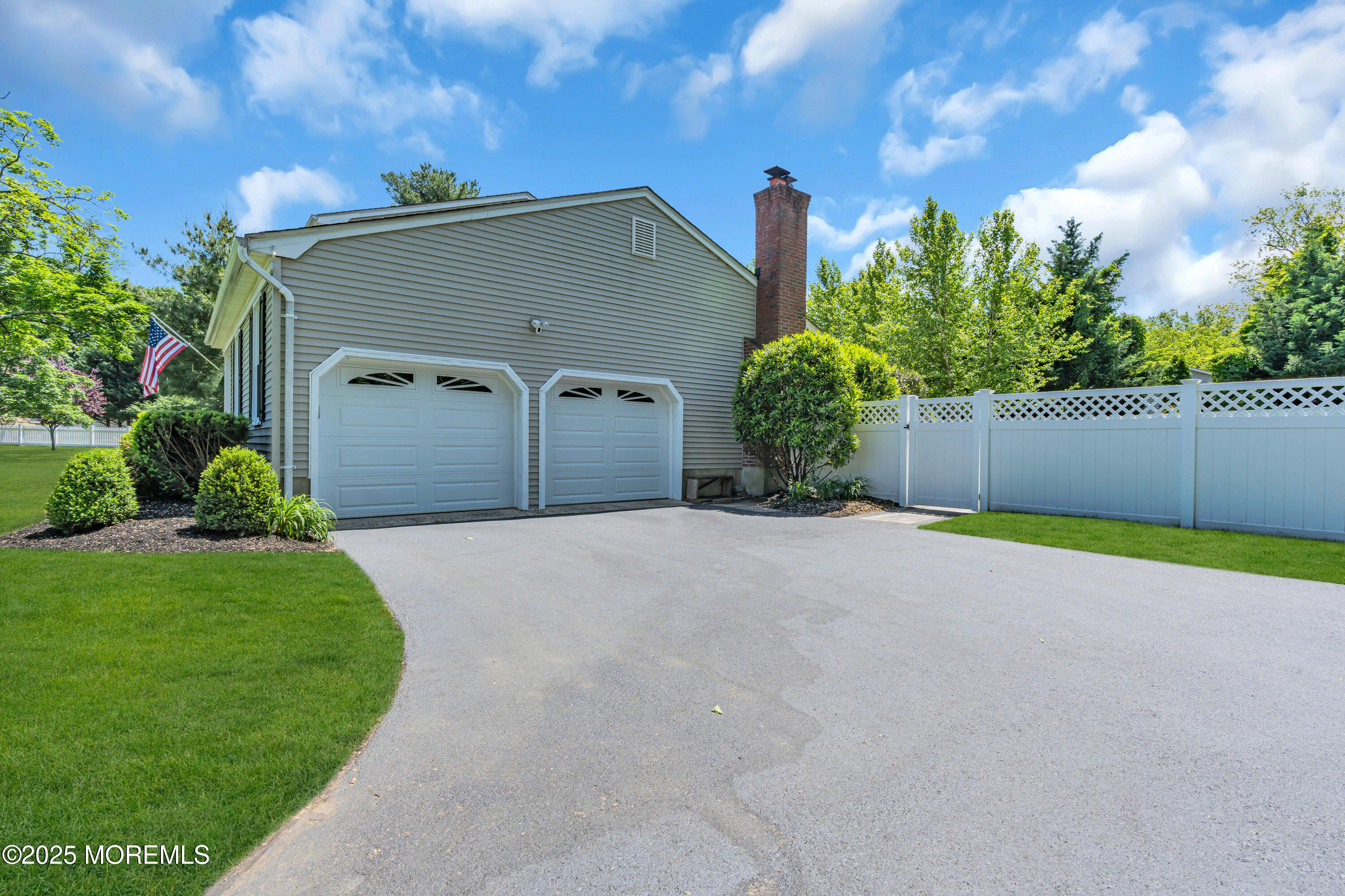 17 Acorn Drive Middletown NJ 07748