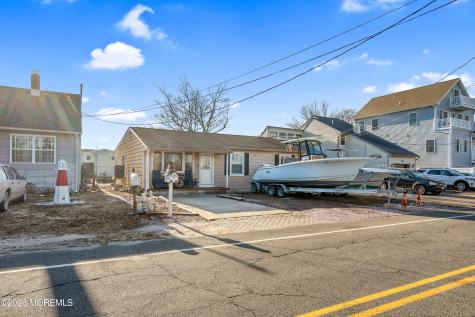267 Alameda Drive Brick NJ 08723