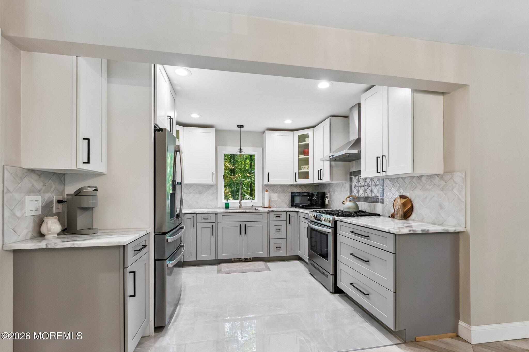 6 Rues Road Cream Ridge NJ 08514