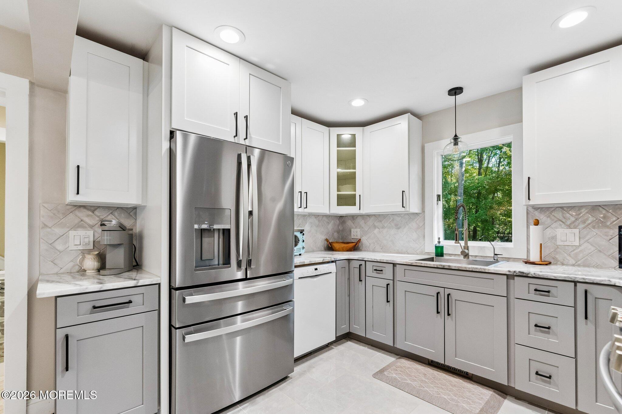 6 Rues Road Cream Ridge NJ 08514