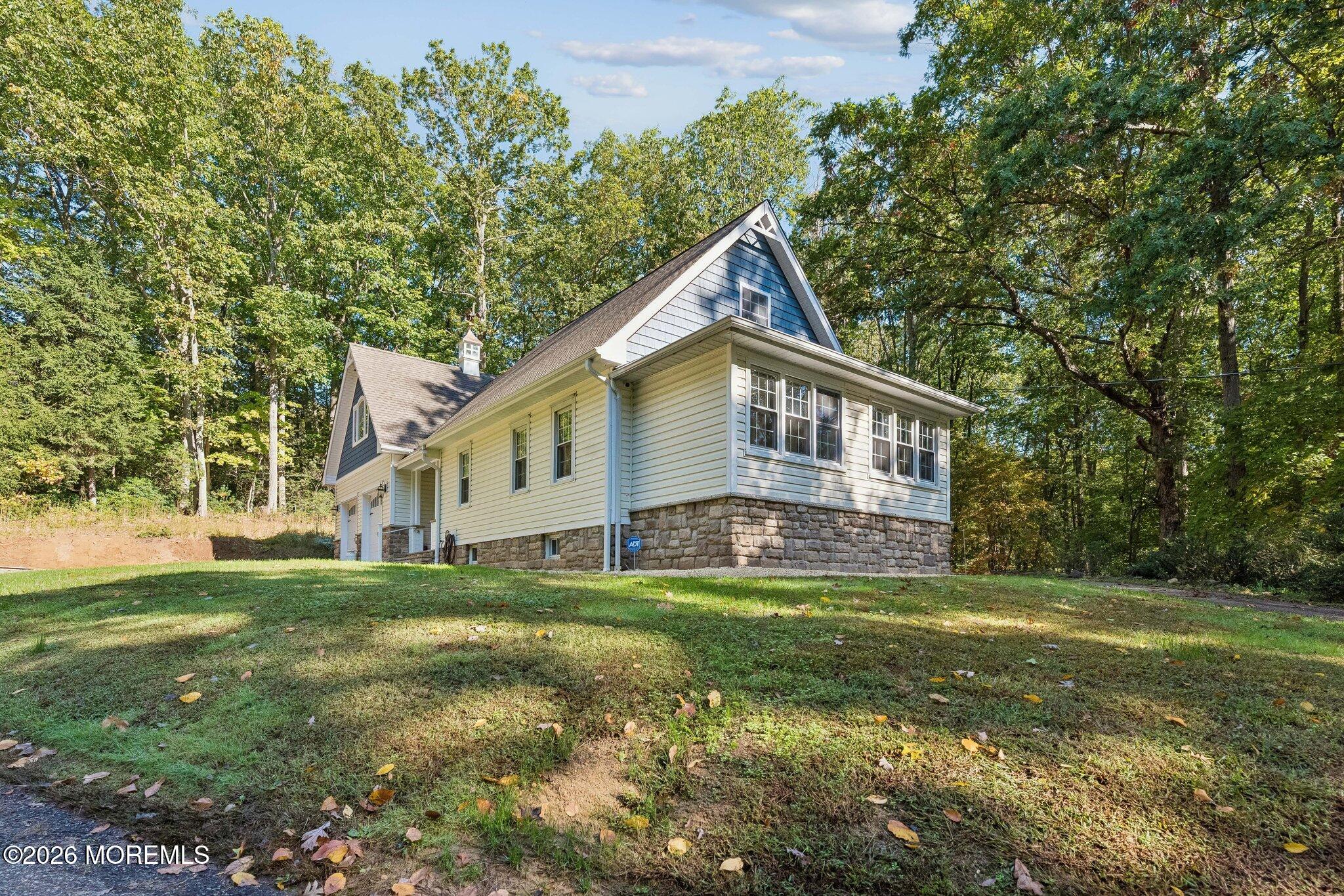 6 Rues Road Cream Ridge NJ 08514