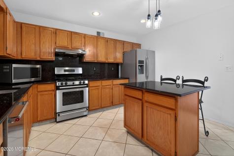 5 Dan Court Old Bridge NJ 08857