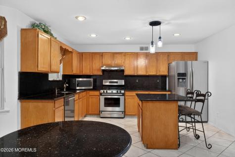 5 Dan Court Old Bridge NJ 08857