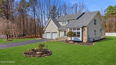 5 Dan Court Old Bridge NJ 08857