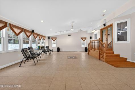 5 Dan Court Old Bridge NJ 08857
