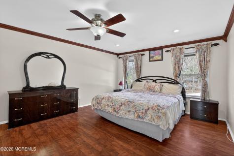 5 Dan Court Old Bridge NJ 08857