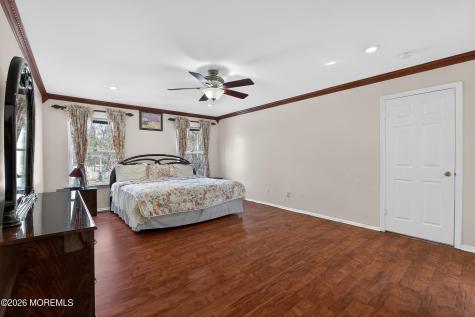 5 Dan Court Old Bridge NJ 08857