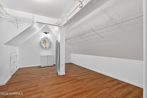 5 Dan Court Old Bridge NJ 08857