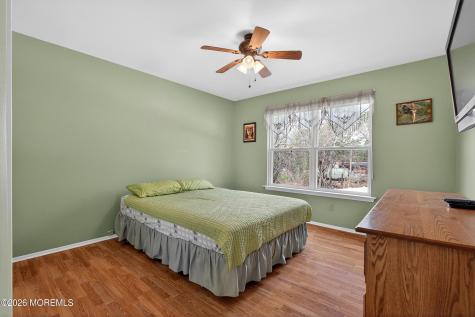 5 Dan Court Old Bridge NJ 08857