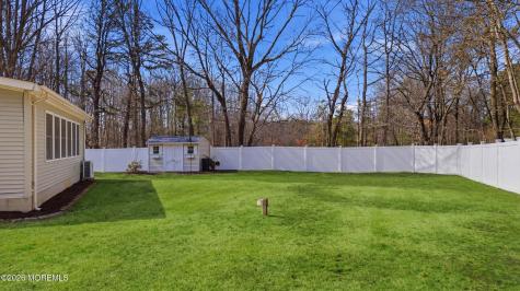 5 Dan Court Old Bridge NJ 08857
