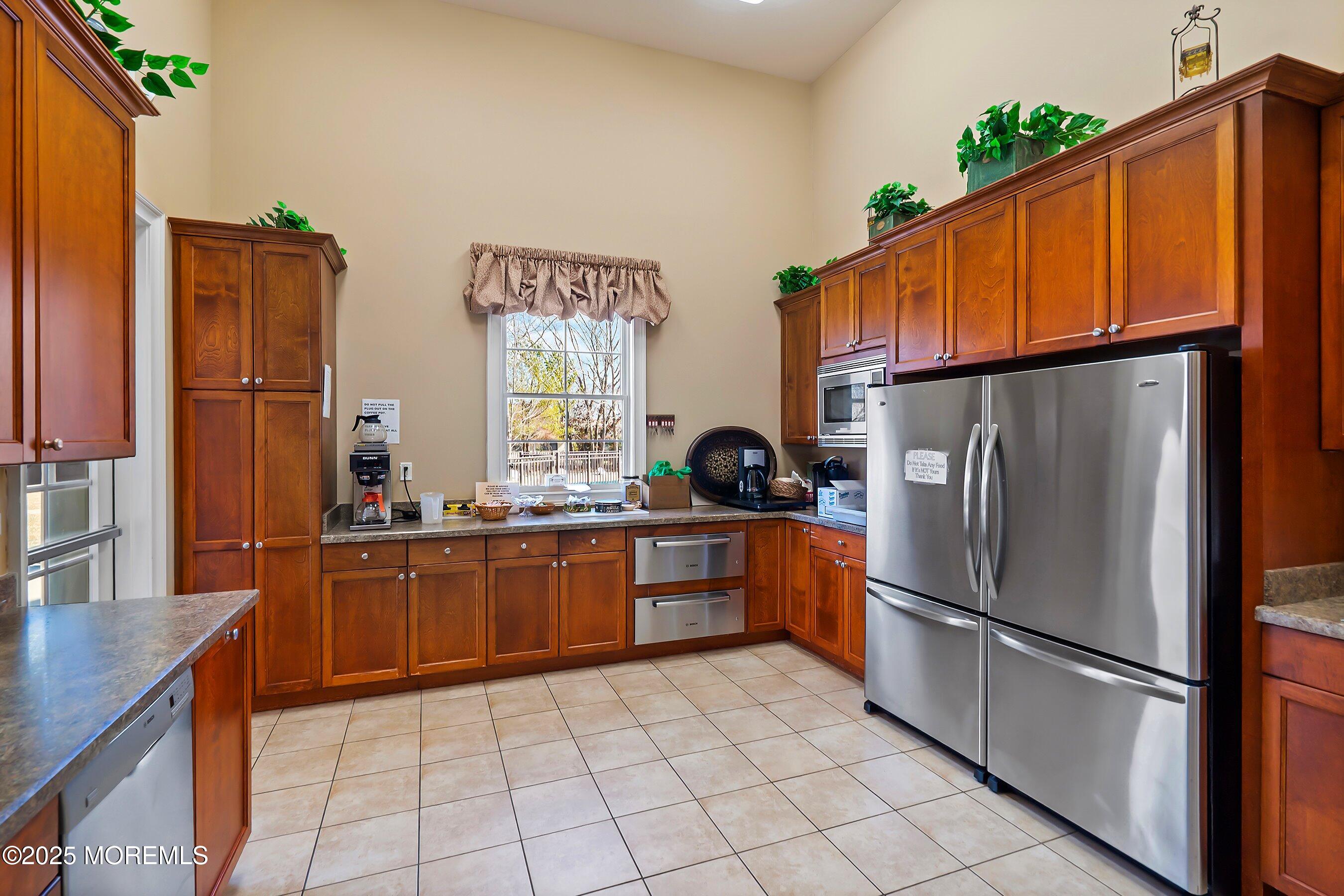 56 Mulberry Drive Manahawkin NJ 08050