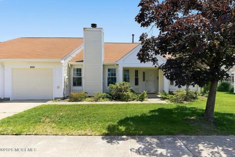 1188B Thornbury Lane Manchester NJ 08759