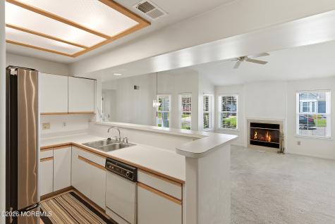1188B Thornbury Lane Manchester NJ 08759