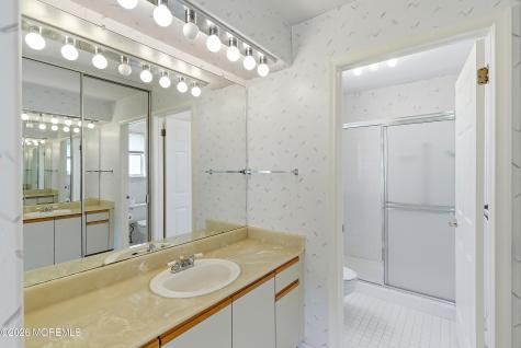 1188B Thornbury Lane Manchester NJ 08759