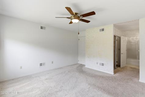 1188B Thornbury Lane Manchester NJ 08759