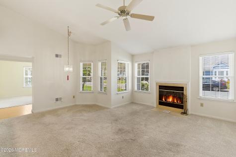 1188B Thornbury Lane Manchester NJ 08759