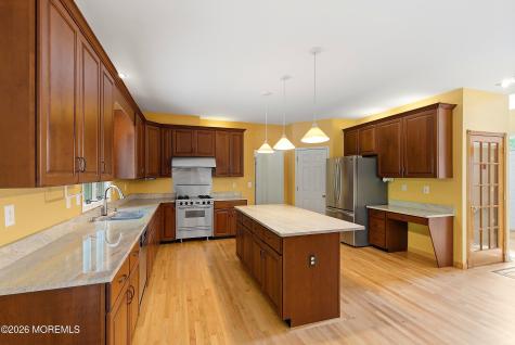 5 Ivy Court Millstone NJ 08535