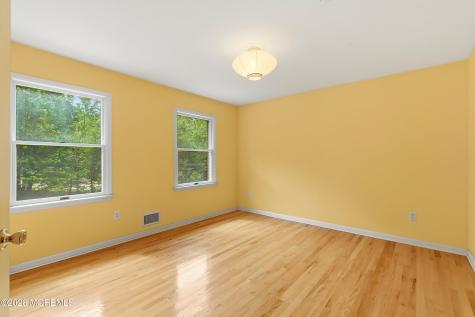 5 Ivy Court Millstone NJ 08535