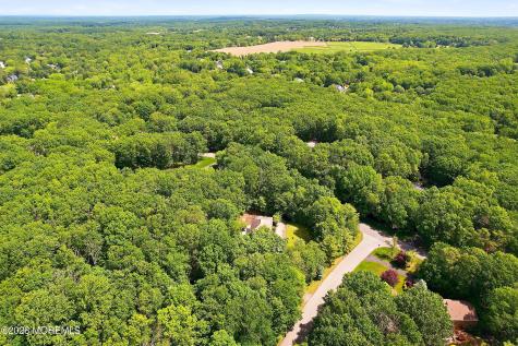 5 Ivy Court Millstone NJ 08535