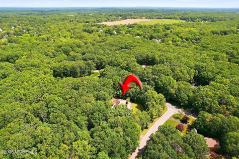 5 Ivy Court Millstone NJ 08535