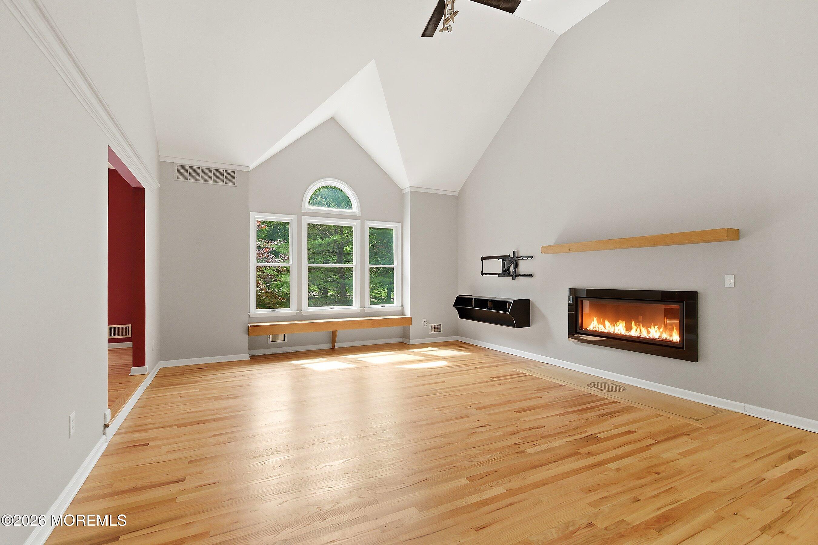 5 Ivy Court Millstone NJ 08535