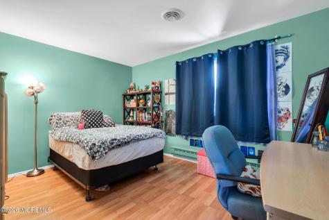 10 Nevada Drive Whiting NJ 08759