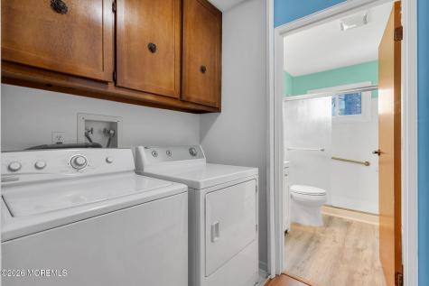 10 Nevada Drive Whiting NJ 08759