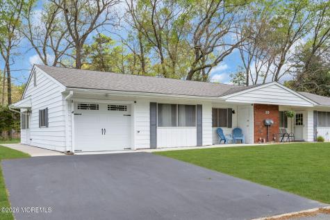 10 Nevada Drive Whiting NJ 08759