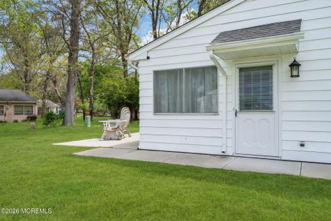 10 Nevada Drive Whiting NJ 08759