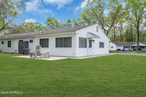 10 Nevada Drive Whiting NJ 08759