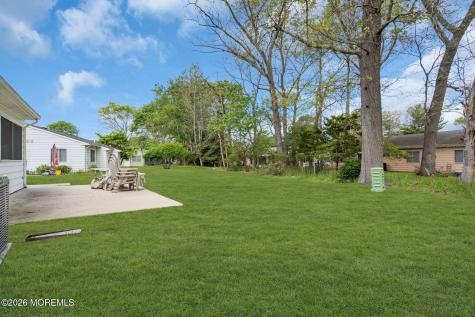 10 Nevada Drive Whiting NJ 08759
