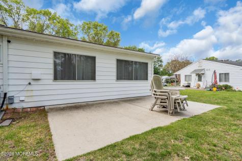 10 Nevada Drive Whiting NJ 08759