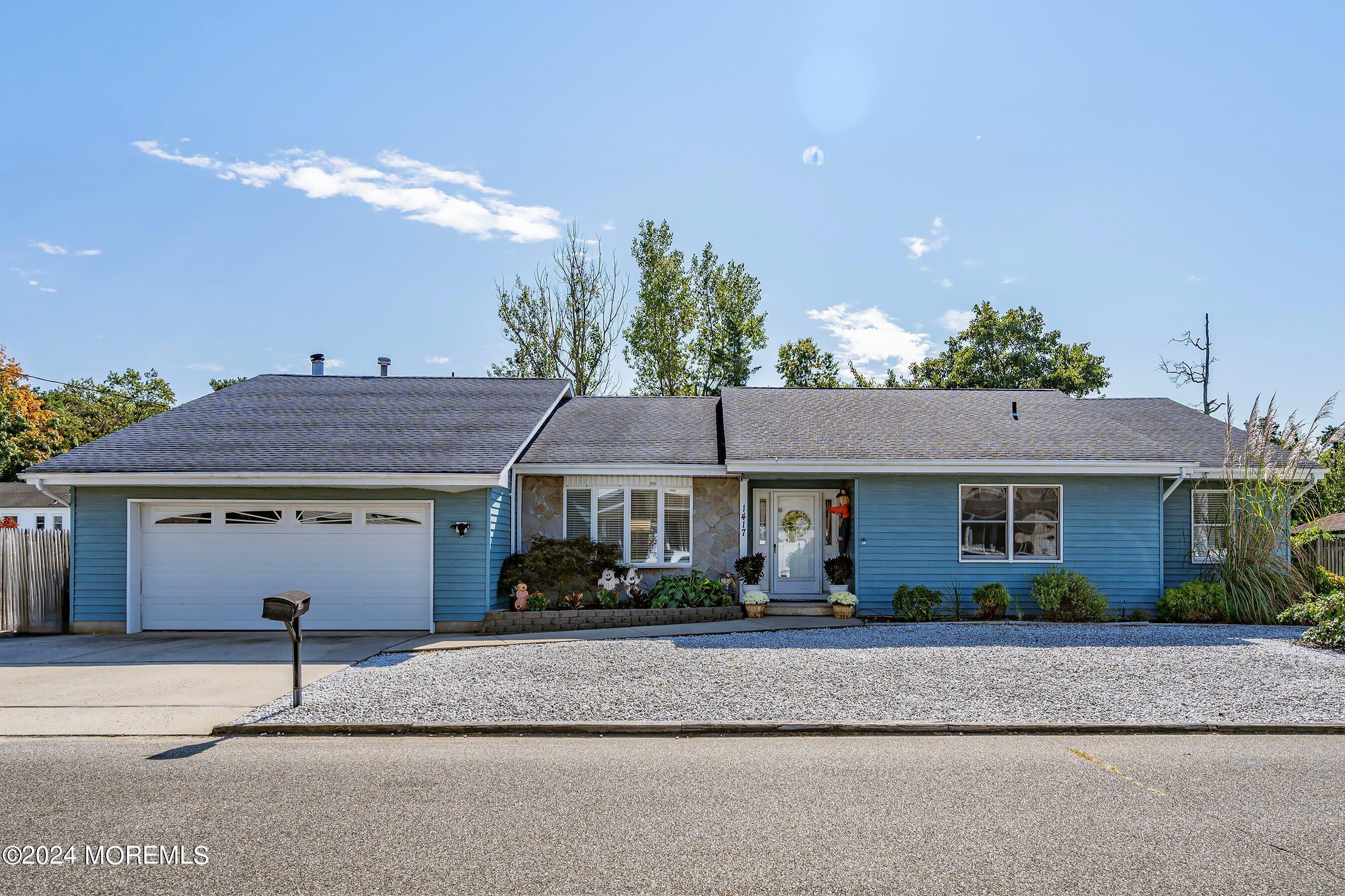 1417 Mizzen Avenue Beachwood NJ 08722