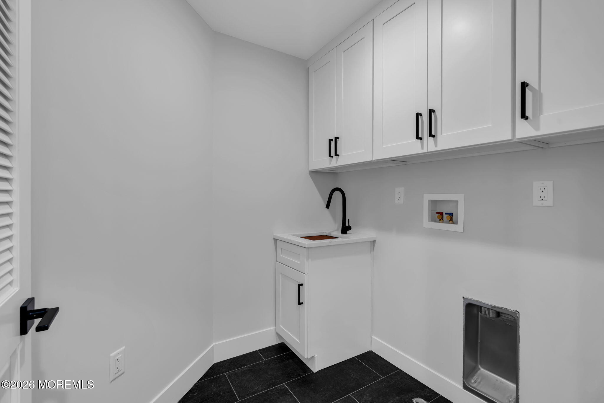 154-A Sweetmans Lane Manalapan NJ 07726