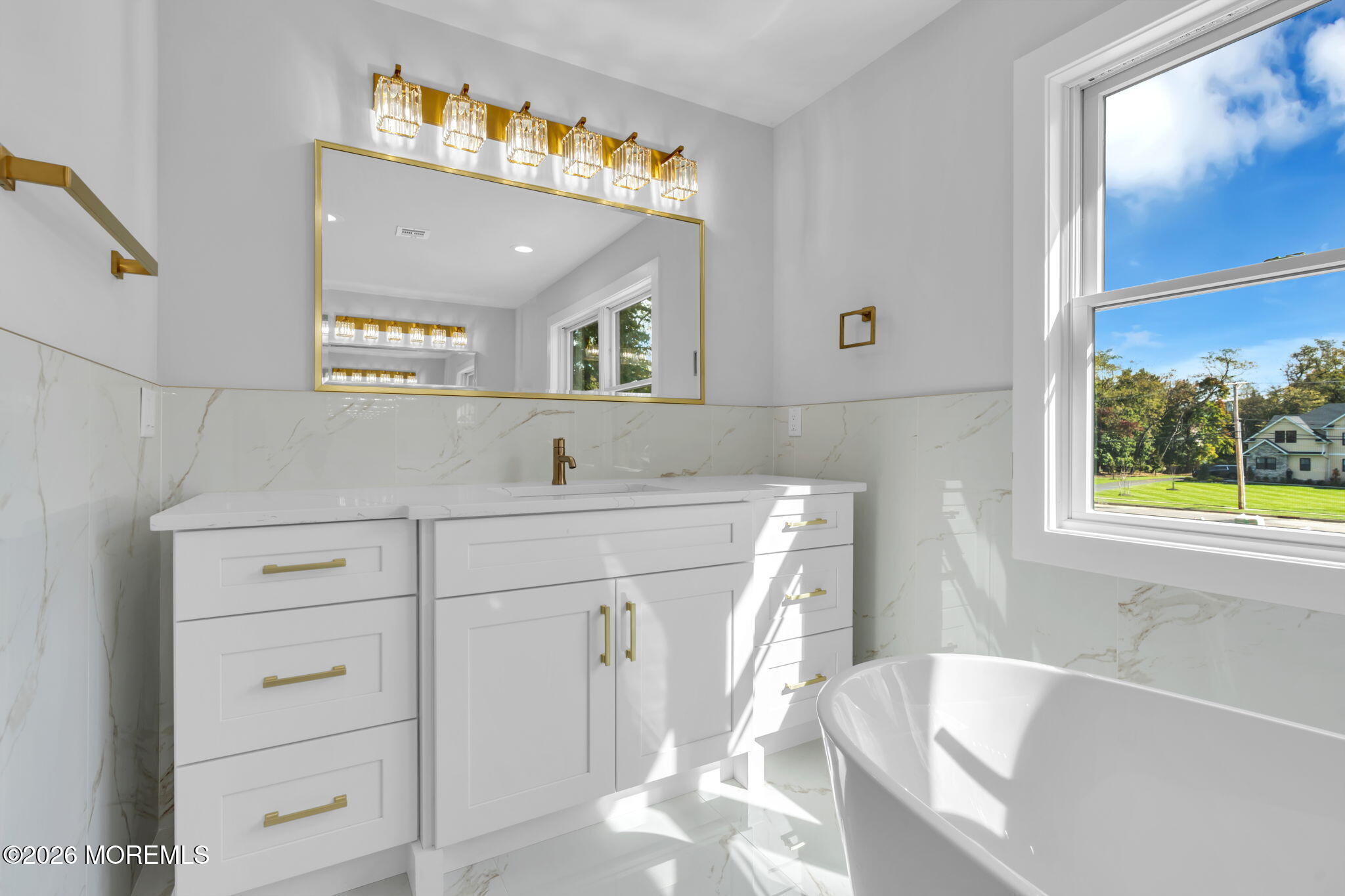 154-A Sweetmans Lane Manalapan NJ 07726