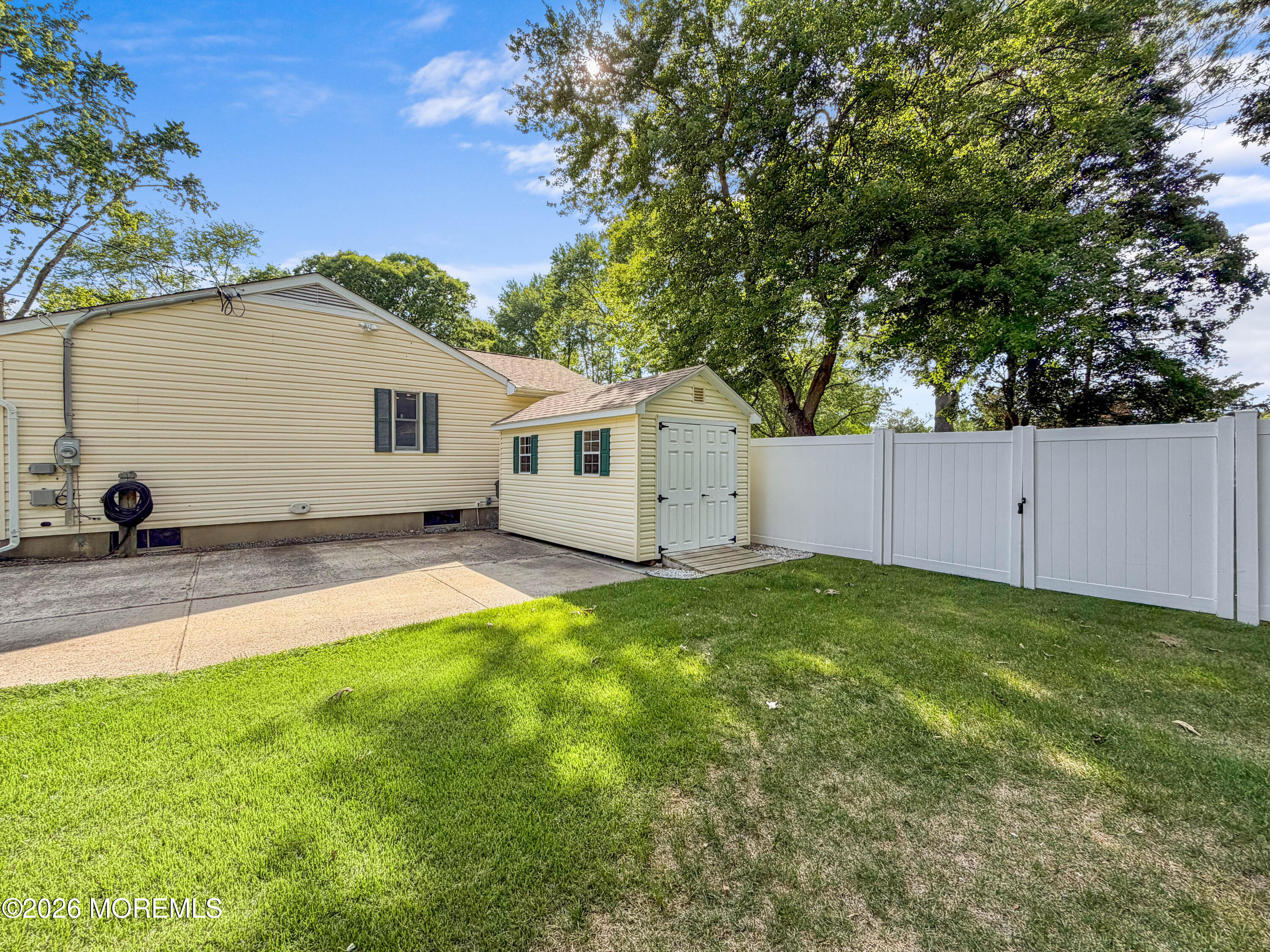 6 Aaron Avenue Howell NJ 07731