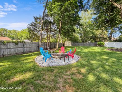 6 Aaron Avenue Howell NJ 07731
